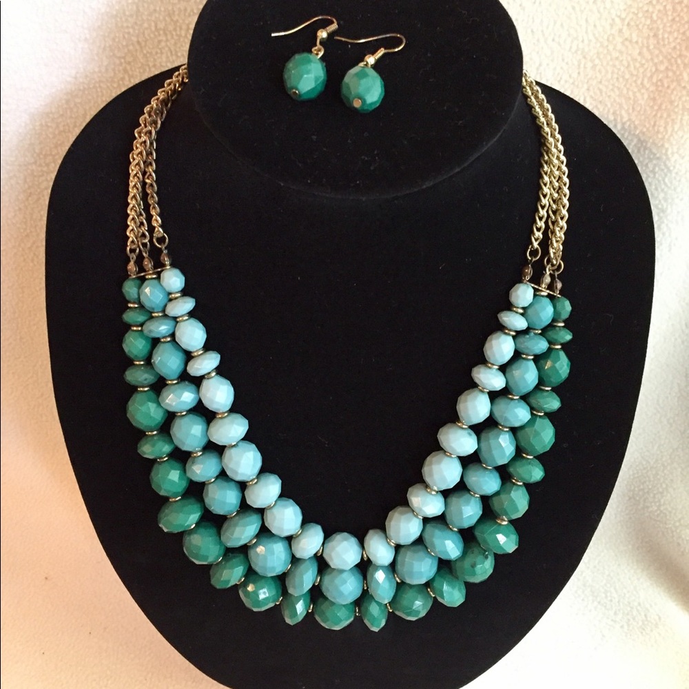 Vintage Multi-strand Necklace & Earring Set.